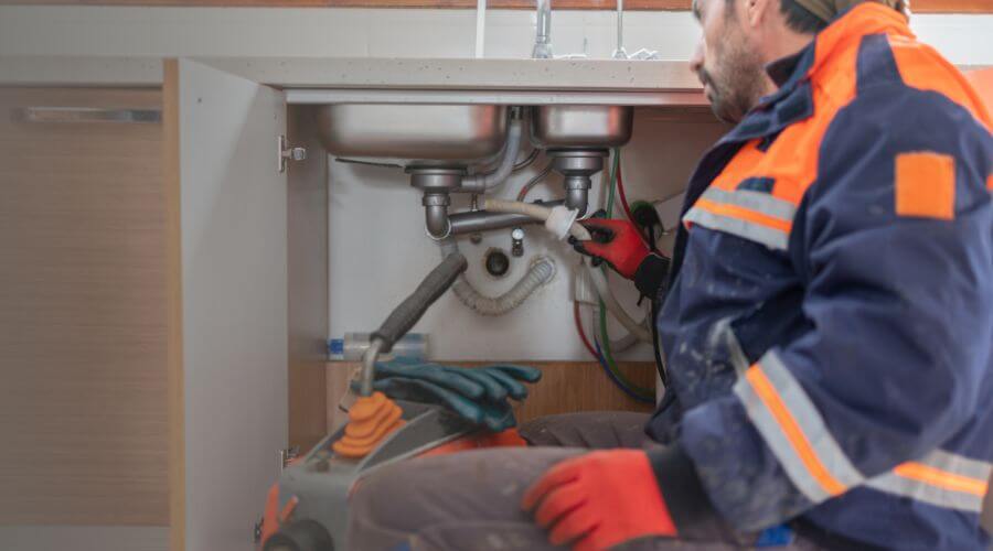 Professional tankless water heater installation services in Dahlgren, VA